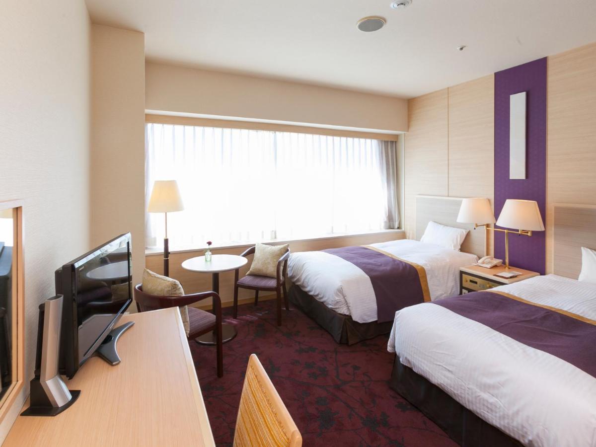 Chofu Creston Hotel Buitenkant foto